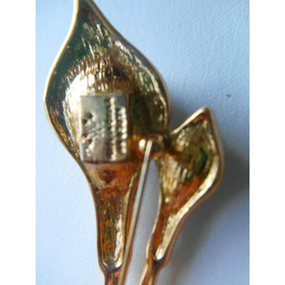 Vintage Calla Lily Large Brooch Pin Gold Tone Faux Pearls Rhinestones Flowers - Picture 3 of 3
